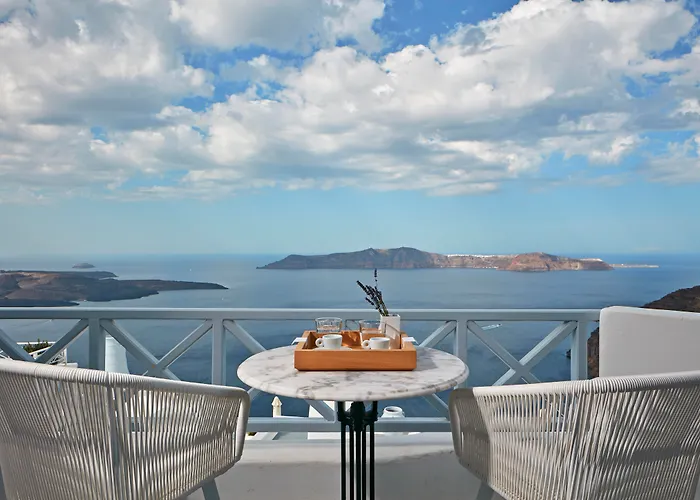 Cliff Side Suites